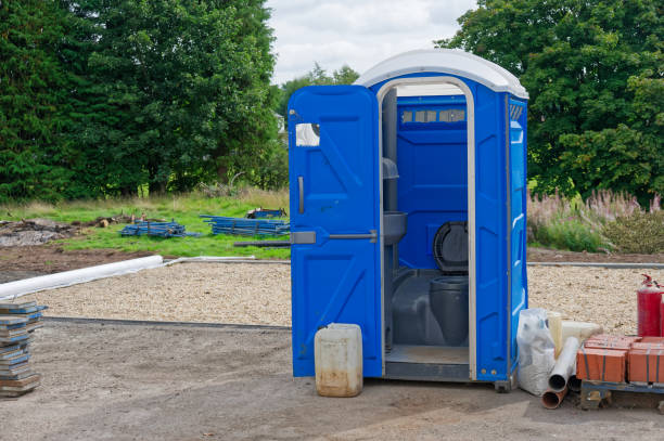 Best Portable Restroom Removal and Pickup  in Santa Ana, CA